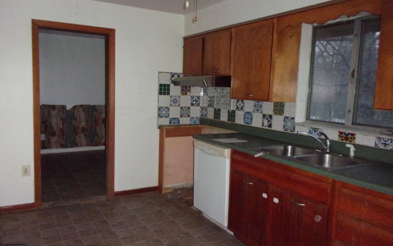 32 Cleveland Street, Westover, West Virginia 26501, 2 Bedrooms Bedrooms, 6 Rooms Rooms,1 BathroomBathrooms,Single Family Detached,For Sale,Cleveland,10162625 32 Cleveland Street, Westover, West Virginia 26501, 2 Bedrooms Bedrooms, 6 Rooms Rooms,1 BathroomBathrooms,Single Family Detached,For Sale,Cleveland,10162625