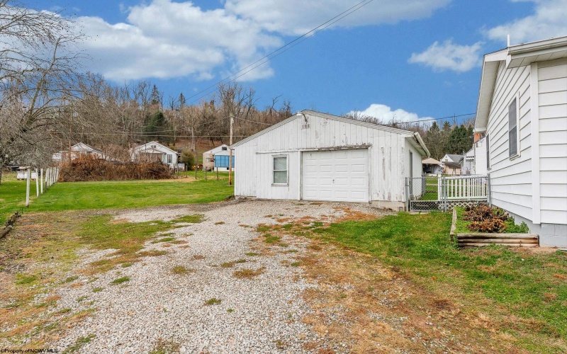 276 Stoney Hill Road, Greensboro, Pennsylvania 15338, 3 Bedrooms Bedrooms, 5 Rooms Rooms,1 BathroomBathrooms,Single Family Detached,For Sale,Stoney Hill,10162626 276 Stoney Hill Road, Greensboro, Pennsylvania 15338, 3 Bedrooms Bedrooms, 5 Rooms Rooms,1 BathroomBathrooms,Single Family Detached,For Sale,Stoney Hill,10162626