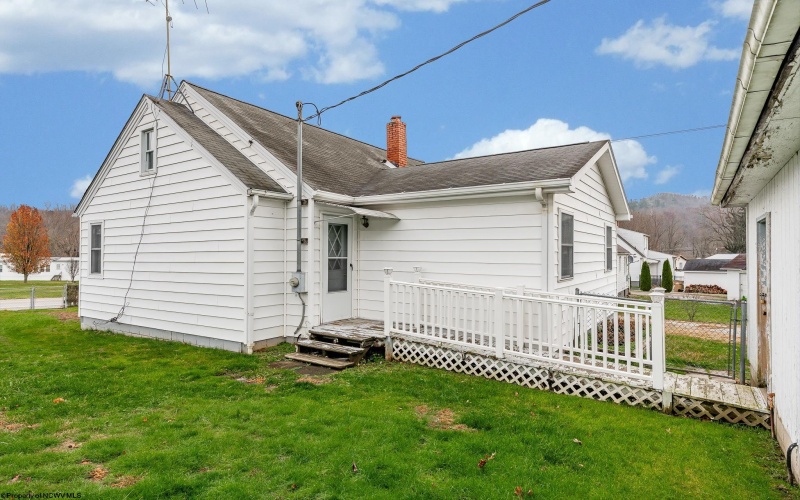 276 Stoney Hill Road, Greensboro, Pennsylvania 15338, 3 Bedrooms Bedrooms, 5 Rooms Rooms,1 BathroomBathrooms,Single Family Detached,For Sale,Stoney Hill,10162626 276 Stoney Hill Road, Greensboro, Pennsylvania 15338, 3 Bedrooms Bedrooms, 5 Rooms Rooms,1 BathroomBathrooms,Single Family Detached,For Sale,Stoney Hill,10162626