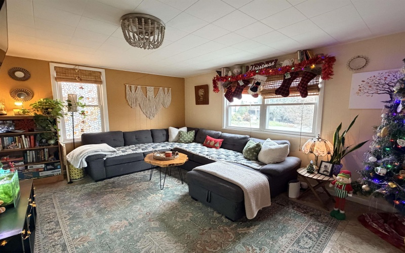 227 Darst Street, Morgantown, West Virginia 26506, 2 Bedrooms Bedrooms, 7 Rooms Rooms,1 BathroomBathrooms,Single Family Detached,For Sale,Darst,10162634 227 Darst Street, Morgantown, West Virginia 26506, 2 Bedrooms Bedrooms, 7 Rooms Rooms,1 BathroomBathrooms,Single Family Detached,For Sale,Darst,10162634