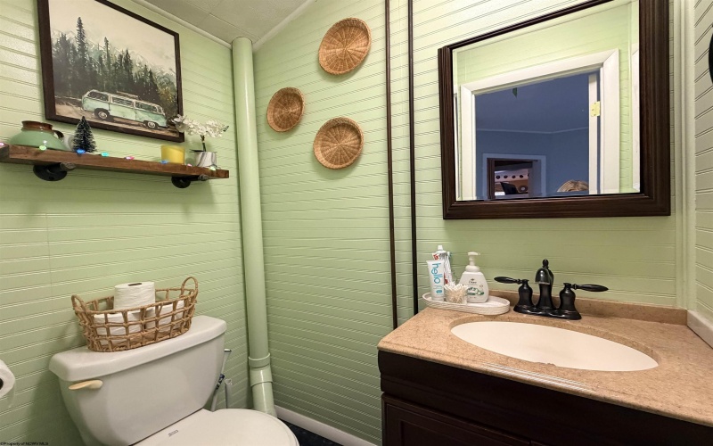 227 Darst Street, Morgantown, West Virginia 26506, 2 Bedrooms Bedrooms, 7 Rooms Rooms,1 BathroomBathrooms,Single Family Detached,For Sale,Darst,10162634 227 Darst Street, Morgantown, West Virginia 26506, 2 Bedrooms Bedrooms, 7 Rooms Rooms,1 BathroomBathrooms,Single Family Detached,For Sale,Darst,10162634