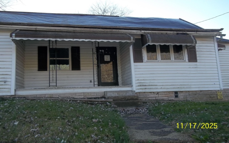 15 MONROE Street, Rivesville, West Virginia 26588, 4 Bedrooms Bedrooms, 8 Rooms Rooms,2 BathroomsBathrooms,Single Family Detached,For Sale,MONROE,10162631 15 MONROE Street, Rivesville, West Virginia 26588, 4 Bedrooms Bedrooms, 8 Rooms Rooms,2 BathroomsBathrooms,Single Family Detached,For Sale,MONROE,10162631