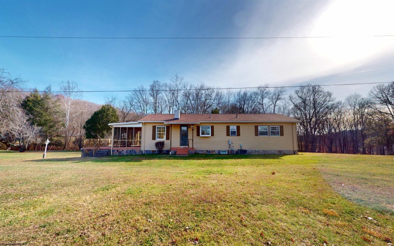 221 FREEMAN HILL Road, Bridgeport, West Virginia 26330, 3 Bedrooms Bedrooms, 8 Rooms Rooms,2 BathroomsBathrooms,Single Family Detached,For Sale,FREEMAN HILL,10162630 221 FREEMAN HILL Road, Bridgeport, West Virginia 26330, 3 Bedrooms Bedrooms, 8 Rooms Rooms,2 BathroomsBathrooms,Single Family Detached,For Sale,FREEMAN HILL,10162630