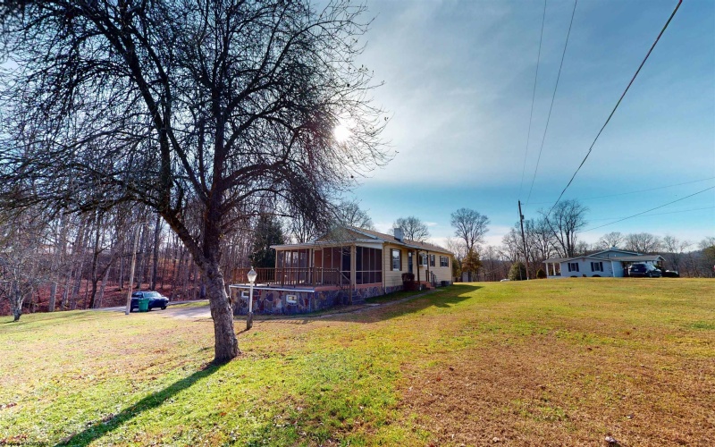 221 FREEMAN HILL Road, Bridgeport, West Virginia 26330, 3 Bedrooms Bedrooms, 8 Rooms Rooms,2 BathroomsBathrooms,Single Family Detached,For Sale,FREEMAN HILL,10162630 221 FREEMAN HILL Road, Bridgeport, West Virginia 26330, 3 Bedrooms Bedrooms, 8 Rooms Rooms,2 BathroomsBathrooms,Single Family Detached,For Sale,FREEMAN HILL,10162630