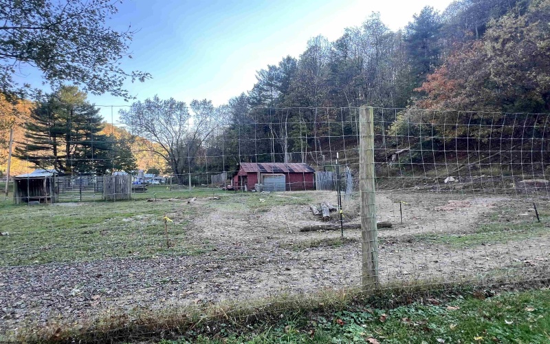 8000 Wallace Pike, Wallace, West Virginia 26448-8772, 2 Bedrooms Bedrooms, 6 Rooms Rooms,1 BathroomBathrooms,Single Family Detached,For Sale,Wallace,10162629 8000 Wallace Pike, Wallace, West Virginia 26448-8772, 2 Bedrooms Bedrooms, 6 Rooms Rooms,1 BathroomBathrooms,Single Family Detached,For Sale,Wallace,10162629