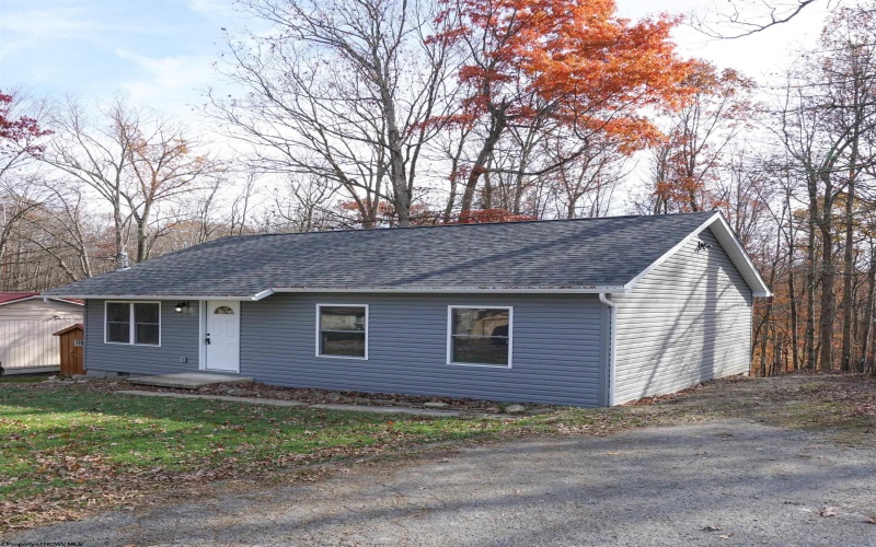 789 Teaberry Hills Lane, Elkins, West Virginia 26241, 3 Bedrooms Bedrooms, 6 Rooms Rooms,1 BathroomBathrooms,Single Family Detached,For Sale,Teaberry Hills,10162627 789 Teaberry Hills Lane, Elkins, West Virginia 26241, 3 Bedrooms Bedrooms, 6 Rooms Rooms,1 BathroomBathrooms,Single Family Detached,For Sale,Teaberry Hills,10162627