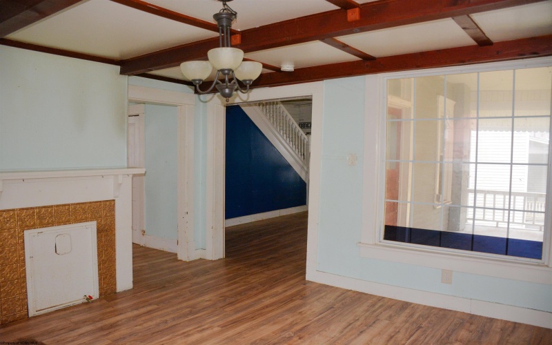 68 Terrace Avenue, Salem, West Virginia 26426, 3 Bedrooms Bedrooms, 7 Rooms Rooms,1 BathroomBathrooms,Single Family Detached,For Sale,Terrace,10162628