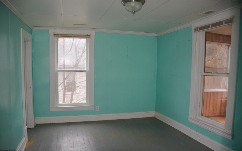 68 Terrace Avenue, Salem, West Virginia 26426, 3 Bedrooms Bedrooms, 7 Rooms Rooms,1 BathroomBathrooms,Single Family Detached,For Sale,Terrace,10162628