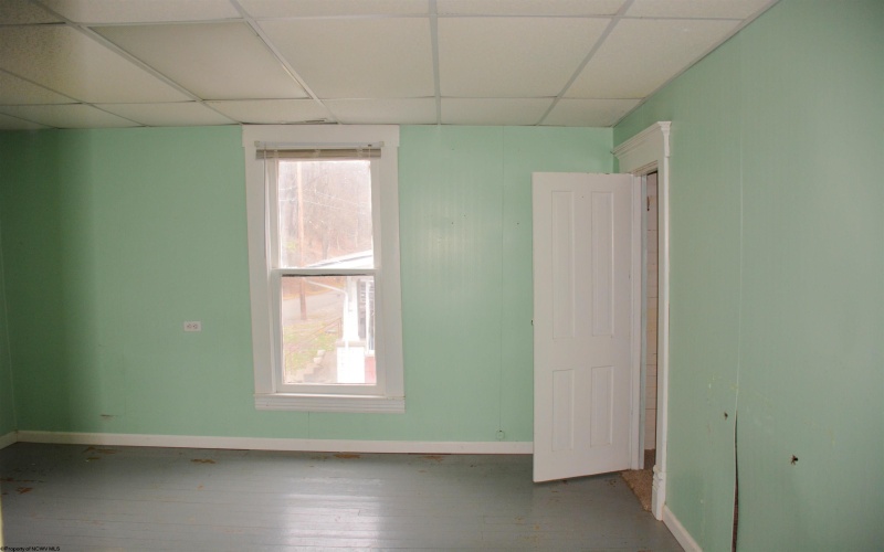 68 Terrace Avenue, Salem, West Virginia 26426, 3 Bedrooms Bedrooms, 7 Rooms Rooms,1 BathroomBathrooms,Single Family Detached,For Sale,Terrace,10162628