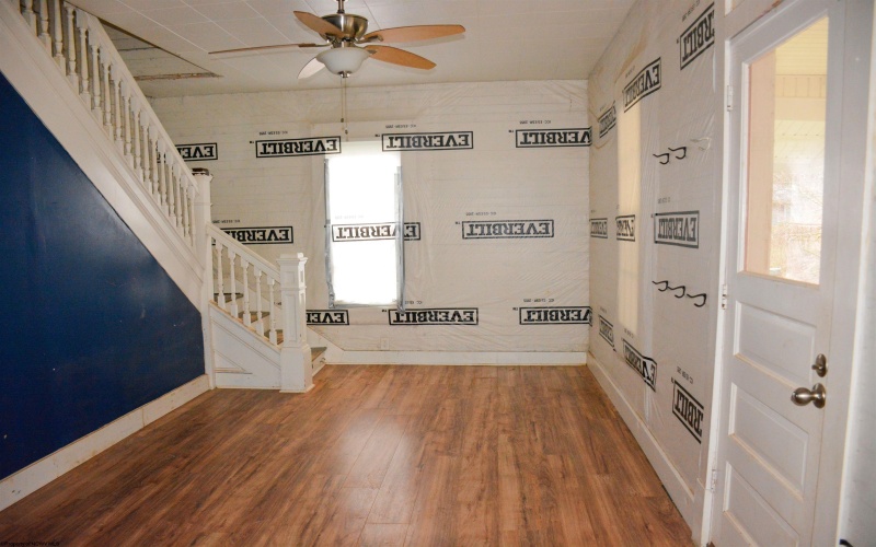 68 Terrace Avenue, Salem, West Virginia 26426, 3 Bedrooms Bedrooms, 7 Rooms Rooms,1 BathroomBathrooms,Single Family Detached,For Sale,Terrace,10162628