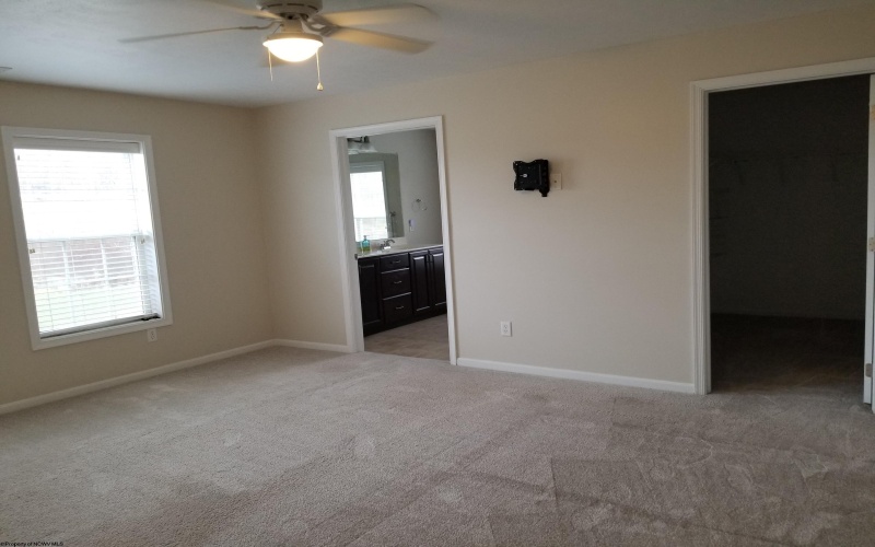 55 Barrington Court, Bridgeport, West Virginia 26330, 3 Bedrooms Bedrooms, 7 Rooms Rooms,2 BathroomsBathrooms,Residential Rentals,For Rent,Barrington,10162636 55 Barrington Court, Bridgeport, West Virginia 26330, 3 Bedrooms Bedrooms, 7 Rooms Rooms,2 BathroomsBathrooms,Residential Rentals,For Rent,Barrington,10162636