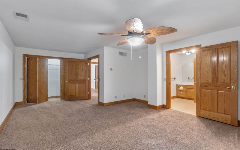 116 Valley Court, Elkins, West Virginia 26241, 5 Bedrooms Bedrooms, 11 Rooms Rooms,2 BathroomsBathrooms,Single Family Detached,For Sale,Valley,10162021