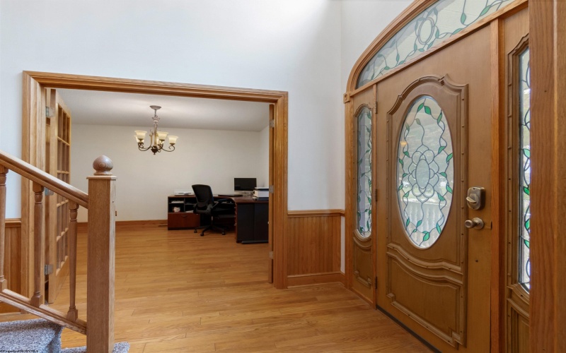 116 Valley Court, Elkins, West Virginia 26241, 5 Bedrooms Bedrooms, 11 Rooms Rooms,2 BathroomsBathrooms,Single Family Detached,For Sale,Valley,10162021