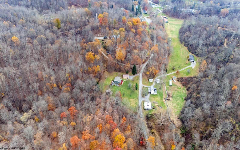 180 Union Church Hollow, Morgantown, West Virginia 26501, 3 Bedrooms Bedrooms, 6 Rooms Rooms,2 BathroomsBathrooms,Single Family Detached,For Sale,Union Church,10162422