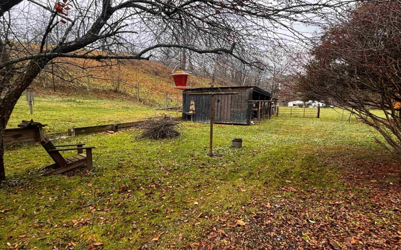 2090 Big Flint Road, Salem, West Virginia 26426, 3 Bedrooms Bedrooms, 8 Rooms Rooms,2 BathroomsBathrooms,Single Family Detached,For Sale,Big Flint,10162638