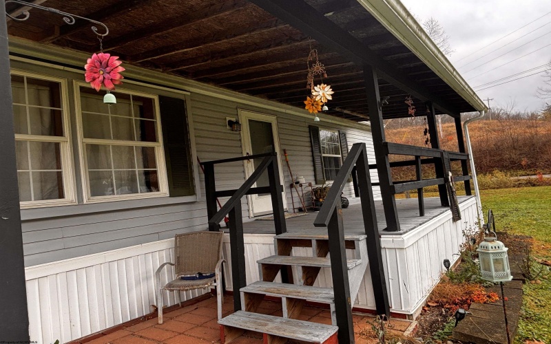 2090 Big Flint Road, Salem, West Virginia 26426, 3 Bedrooms Bedrooms, 8 Rooms Rooms,2 BathroomsBathrooms,Single Family Detached,For Sale,Big Flint,10162638