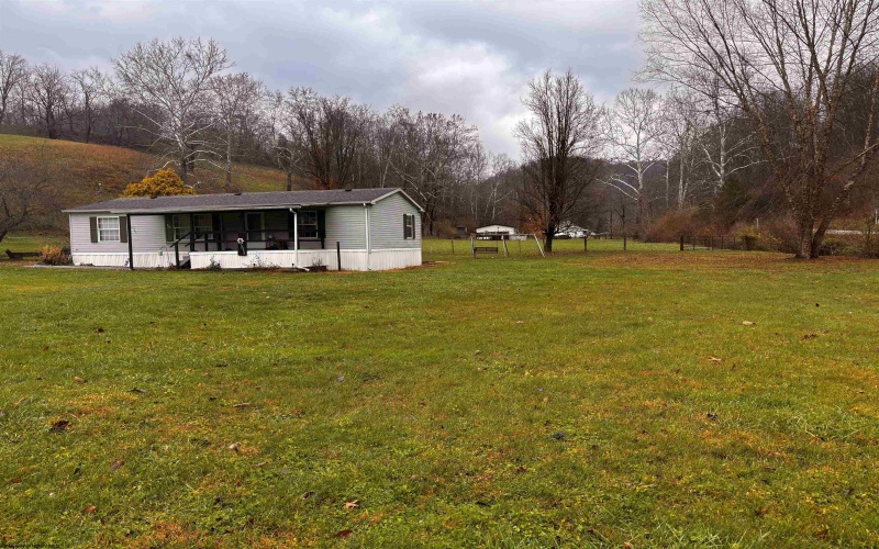 2090 Big Flint Road, Salem, West Virginia 26426, 3 Bedrooms Bedrooms, 8 Rooms Rooms,2 BathroomsBathrooms,Single Family Detached,For Sale,Big Flint,10162638