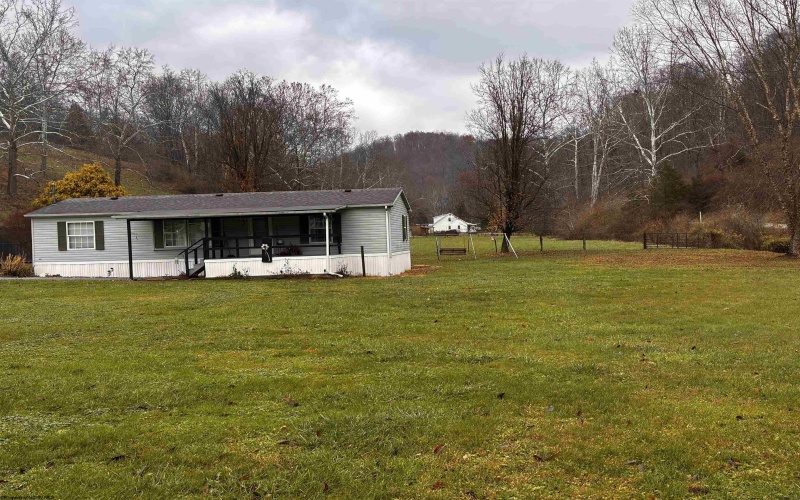 2090 Big Flint Road, Salem, West Virginia 26426, 3 Bedrooms Bedrooms, 8 Rooms Rooms,2 BathroomsBathrooms,Single Family Detached,For Sale,Big Flint,10162638