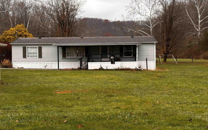 2090 Big Flint Road, Salem, West Virginia 26426, 3 Bedrooms Bedrooms, 8 Rooms Rooms,2 BathroomsBathrooms,Single Family Detached,For Sale,Big Flint,10162638