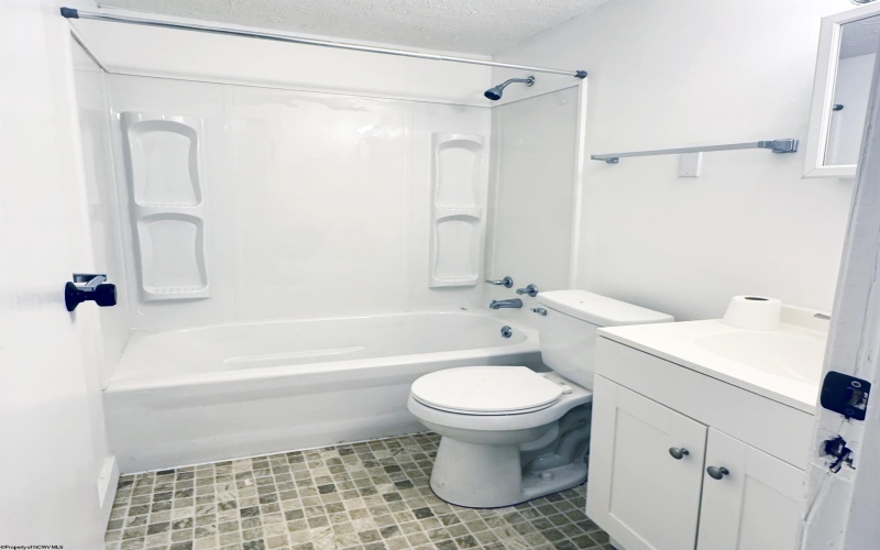 14 Kansas Street, Morgantown, West Virginia 26501, ,Multi-unit/income,For Sale,Kansas,10162647