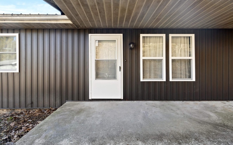 14 Kansas Street, Morgantown, West Virginia 26501, ,Multi-unit/income,For Sale,Kansas,10162647