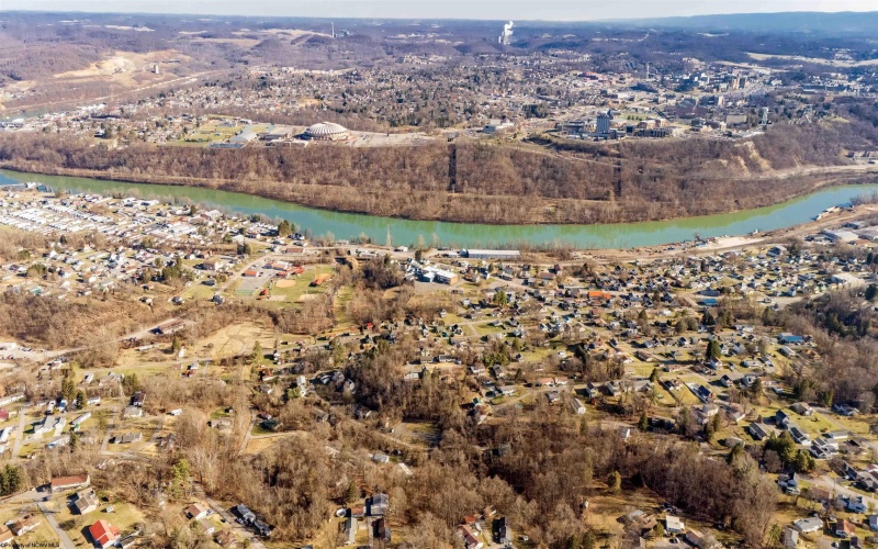 14 Kansas Street, Morgantown, West Virginia 26501, ,Multi-unit/income,For Sale,Kansas,10162647