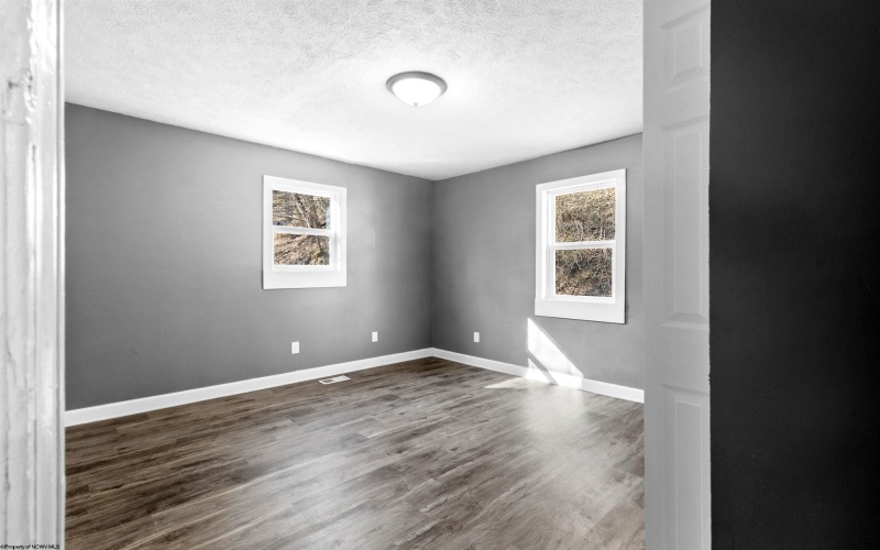 14 Kansas Street, Morgantown, West Virginia 26501, ,Multi-unit/income,For Sale,Kansas,10162647