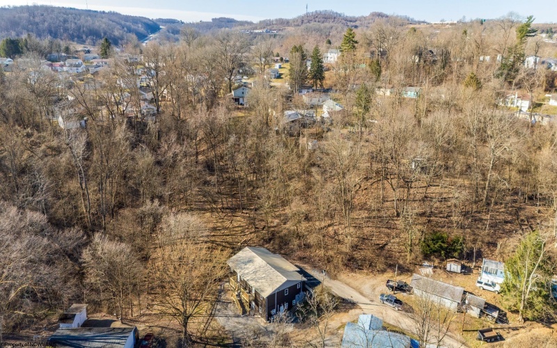 14 Kansas Street, Morgantown, West Virginia 26501, ,Multi-unit/income,For Sale,Kansas,10162647