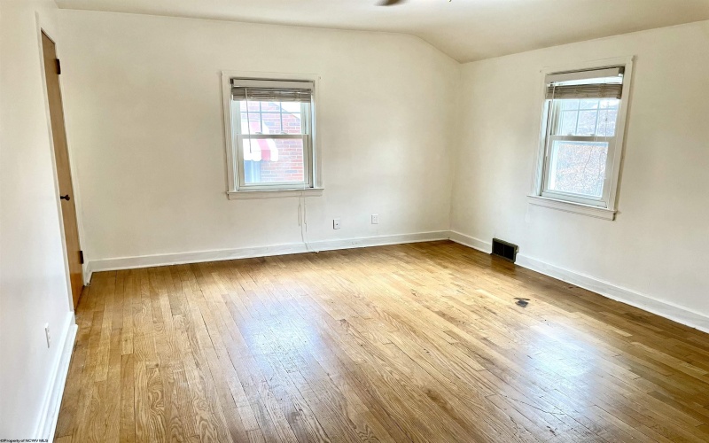 815 Duff Avenue, Clarksburg, West Virginia 26301, 3 Bedrooms Bedrooms, 6 Rooms Rooms,1 BathroomBathrooms,Single Family Detached,For Sale,Duff,10152356 815 Duff Avenue, Clarksburg, West Virginia 26301, 3 Bedrooms Bedrooms, 6 Rooms Rooms,1 BathroomBathrooms,Single Family Detached,For Sale,Duff,10152356