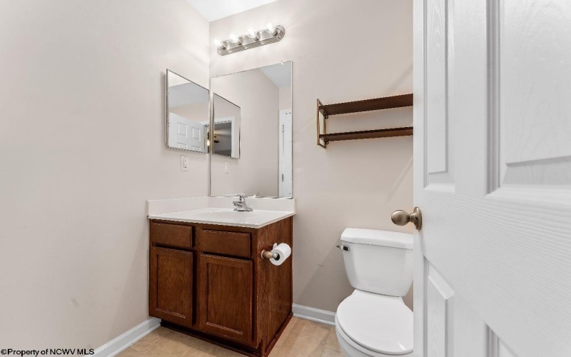 148 Hawks Run Road, Morgantown, West Virginia 26508, 2 Bedrooms Bedrooms, 5 Rooms Rooms,3 BathroomsBathrooms,Residential Rentals,For Rent,Hawks Run,10162644 148 Hawks Run Road, Morgantown, West Virginia 26508, 2 Bedrooms Bedrooms, 5 Rooms Rooms,3 BathroomsBathrooms,Residential Rentals,For Rent,Hawks Run,10162644