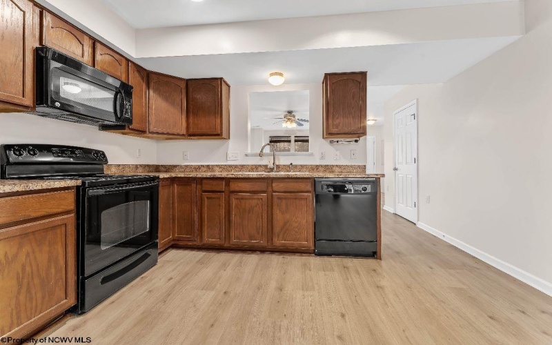 148 Hawks Run Road, Morgantown, West Virginia 26508, 2 Bedrooms Bedrooms, 5 Rooms Rooms,3 BathroomsBathrooms,Residential Rentals,For Rent,Hawks Run,10162644 148 Hawks Run Road, Morgantown, West Virginia 26508, 2 Bedrooms Bedrooms, 5 Rooms Rooms,3 BathroomsBathrooms,Residential Rentals,For Rent,Hawks Run,10162644