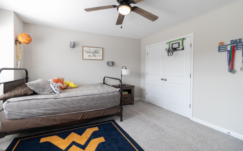 303 Lexington Circle, Bridgeport, West Virginia 26330, 4 Bedrooms Bedrooms, 10 Rooms Rooms,2 BathroomsBathrooms,Single Family Detached,For Sale,Lexington,10159803