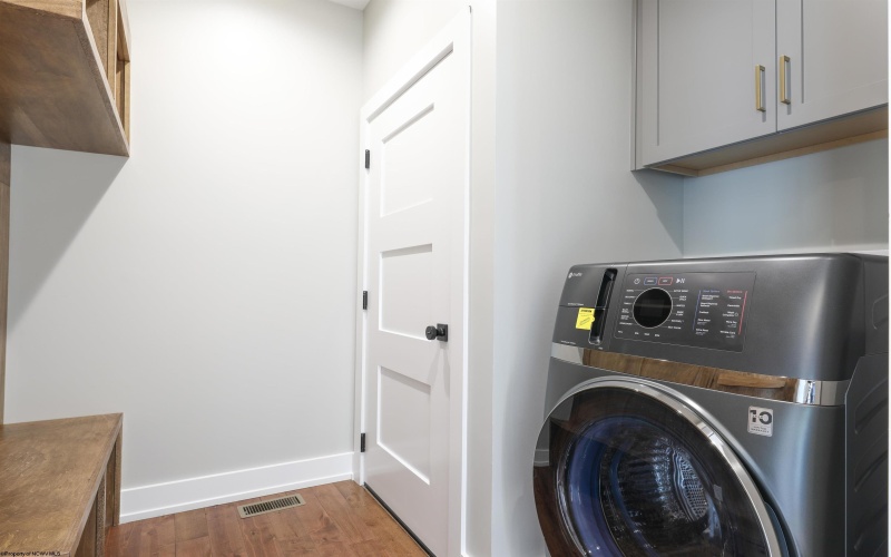 104 Crestview Drive, Morgantown, West Virginia 26508, 5 Bedrooms Bedrooms, 8 Rooms Rooms,4 BathroomsBathrooms,Single Family Detached,For Sale,Crestview,10162655 104 Crestview Drive, Morgantown, West Virginia 26508, 5 Bedrooms Bedrooms, 8 Rooms Rooms,4 BathroomsBathrooms,Single Family Detached,For Sale,Crestview,10162655