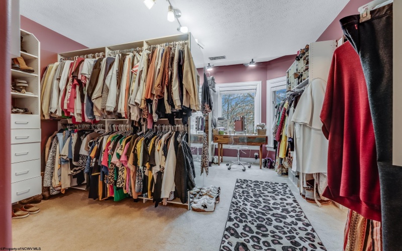 4759 Ridgetop Drive, Morgantown, West Virginia 26508, 5 Bedrooms Bedrooms, 13 Rooms Rooms,4 BathroomsBathrooms,Single Family Detached,For Sale,Ridgetop,10162654