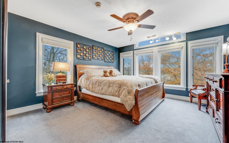 4759 Ridgetop Drive, Morgantown, West Virginia 26508, 5 Bedrooms Bedrooms, 13 Rooms Rooms,4 BathroomsBathrooms,Single Family Detached,For Sale,Ridgetop,10162654