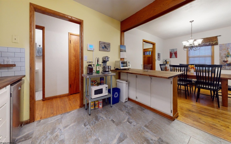 1113 Sunset Drive, Fairmont, West Virginia 26554, 3 Bedrooms Bedrooms, 6 Rooms Rooms,1 BathroomBathrooms,Single Family Detached,For Sale,Sunset,10162640