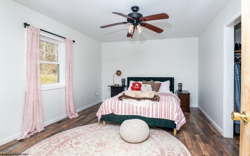 615 Mills Street, West Milford, West Virginia 26451, 3 Bedrooms Bedrooms, 6 Rooms Rooms,2 BathroomsBathrooms,Single Family Detached,For Sale,Mills,10162651