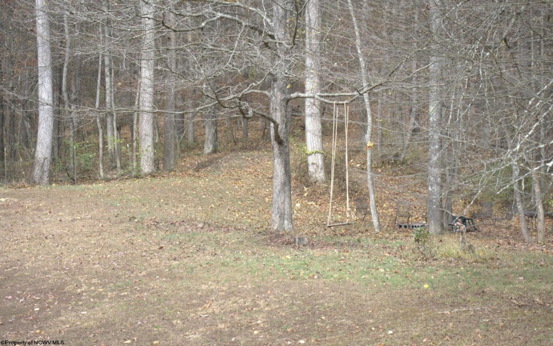 615 Mills Street, West Milford, West Virginia 26451, 3 Bedrooms Bedrooms, 6 Rooms Rooms,2 BathroomsBathrooms,Single Family Detached,For Sale,Mills,10162651