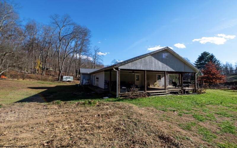 615 Mills Street, West Milford, West Virginia 26451, 3 Bedrooms Bedrooms, 6 Rooms Rooms,2 BathroomsBathrooms,Single Family Detached,For Sale,Mills,10162651