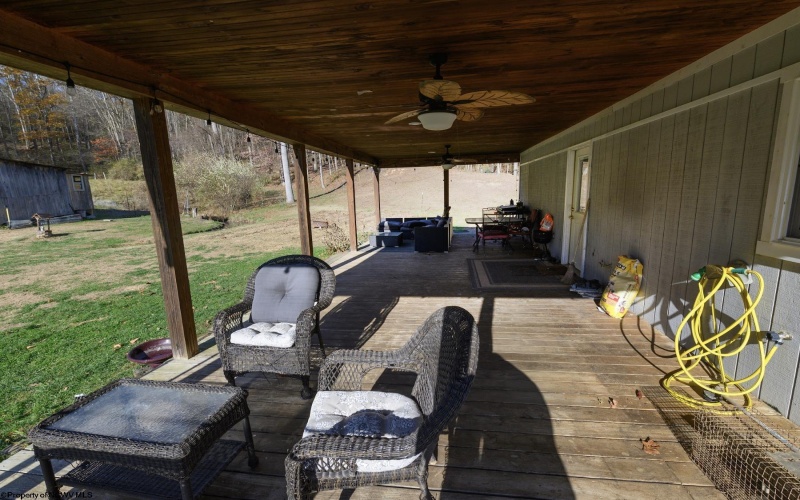 615 Mills Street, West Milford, West Virginia 26451, 3 Bedrooms Bedrooms, 6 Rooms Rooms,2 BathroomsBathrooms,Single Family Detached,For Sale,Mills,10162651