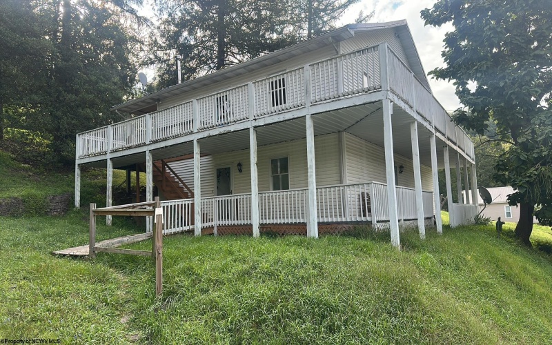 120 Water Street, Salem, West Virginia 26426, 5 Bedrooms Bedrooms, 10 Rooms Rooms,3 BathroomsBathrooms,Single Family Detached,For Sale,Water,10162641 120 Water Street, Salem, West Virginia 26426, 5 Bedrooms Bedrooms, 10 Rooms Rooms,3 BathroomsBathrooms,Single Family Detached,For Sale,Water,10162641