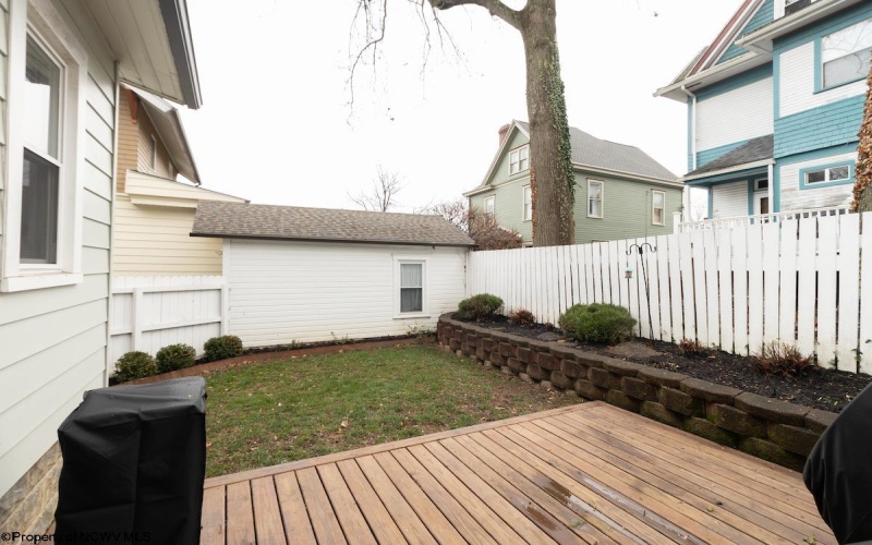 417 Elm Street, Morgantown, West Virginia 26501, 3 Bedrooms Bedrooms, 7 Rooms Rooms,1 BathroomBathrooms,Single Family Detached,For Sale,Elm,10162642