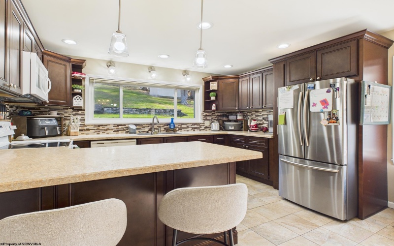 1130 Park Drive, Fairmont, West Virginia 26554, 3 Bedrooms Bedrooms, 6 Rooms Rooms,2 BathroomsBathrooms,Single Family Detached,For Sale,Park,10162639