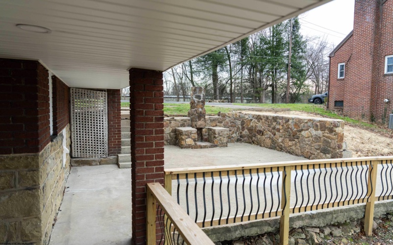 1515 Edgeway Drive, Fairmont, West Virginia 26554-5513, 5 Bedrooms Bedrooms, 11 Rooms Rooms,3 BathroomsBathrooms,Single Family Detached,For Sale,Edgeway,10162643 1515 Edgeway Drive, Fairmont, West Virginia 26554-5513, 5 Bedrooms Bedrooms, 11 Rooms Rooms,3 BathroomsBathrooms,Single Family Detached,For Sale,Edgeway,10162643