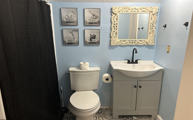 121 Diamond Court, Morgantown, West Virginia 26505, 4 Bedrooms Bedrooms, 8 Rooms Rooms,2 BathroomsBathrooms,Single Family Detached,For Sale,Diamond,10162646 121 Diamond Court, Morgantown, West Virginia 26505, 4 Bedrooms Bedrooms, 8 Rooms Rooms,2 BathroomsBathrooms,Single Family Detached,For Sale,Diamond,10162646