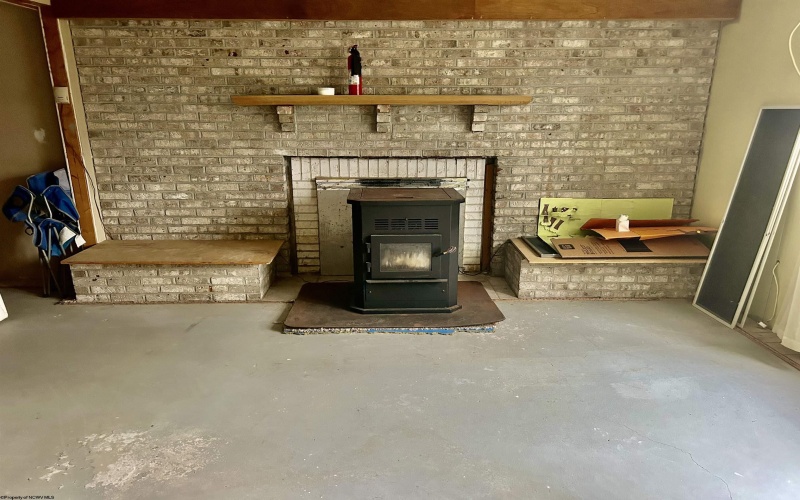 121 Diamond Court, Morgantown, West Virginia 26505, 4 Bedrooms Bedrooms, 8 Rooms Rooms,2 BathroomsBathrooms,Single Family Detached,For Sale,Diamond,10162646 121 Diamond Court, Morgantown, West Virginia 26505, 4 Bedrooms Bedrooms, 8 Rooms Rooms,2 BathroomsBathrooms,Single Family Detached,For Sale,Diamond,10162646