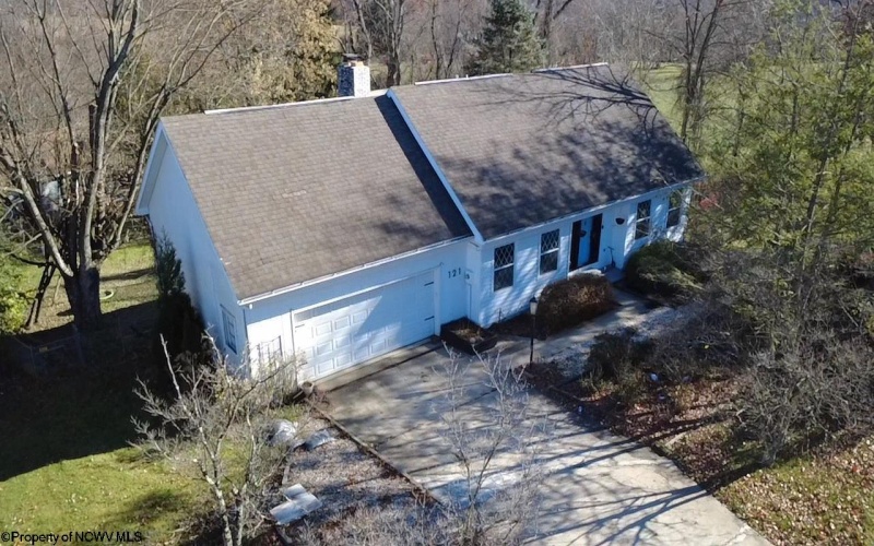 121 Diamond Court, Morgantown, West Virginia 26505, 4 Bedrooms Bedrooms, 8 Rooms Rooms,2 BathroomsBathrooms,Single Family Detached,For Sale,Diamond,10162646 121 Diamond Court, Morgantown, West Virginia 26505, 4 Bedrooms Bedrooms, 8 Rooms Rooms,2 BathroomsBathrooms,Single Family Detached,For Sale,Diamond,10162646