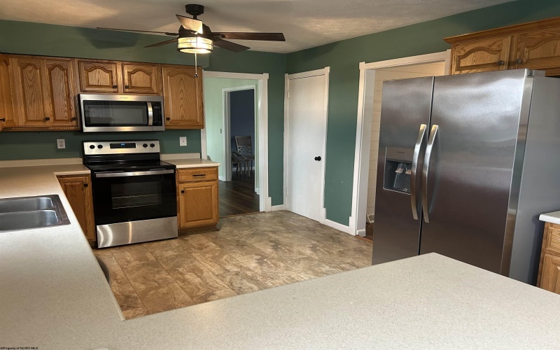 121 Diamond Court, Morgantown, West Virginia 26505, 4 Bedrooms Bedrooms, 8 Rooms Rooms,2 BathroomsBathrooms,Single Family Detached,For Sale,Diamond,10162646 121 Diamond Court, Morgantown, West Virginia 26505, 4 Bedrooms Bedrooms, 8 Rooms Rooms,2 BathroomsBathrooms,Single Family Detached,For Sale,Diamond,10162646