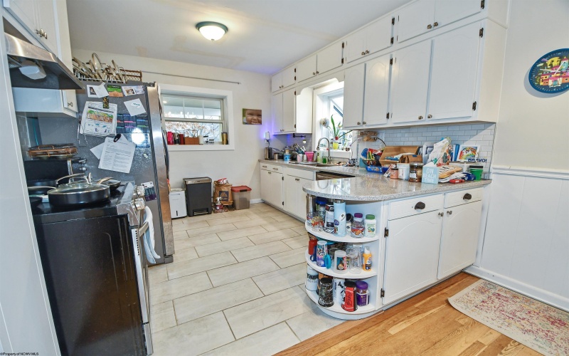 1114 Harvartis Street, Morgantown, West Virginia 26508, 4 Bedrooms Bedrooms, 9 Rooms Rooms,2 BathroomsBathrooms,Residential Rentals,For Rent,Harvartis,10162663