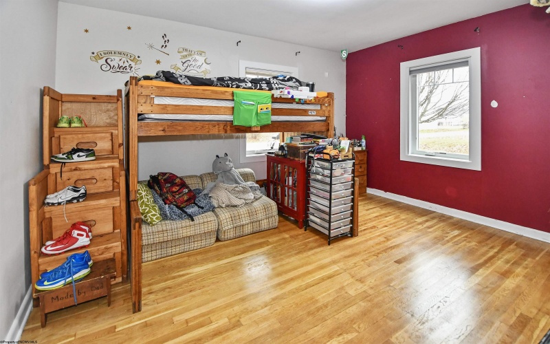 1114 Harvartis Street, Morgantown, West Virginia 26508, 4 Bedrooms Bedrooms, 9 Rooms Rooms,2 BathroomsBathrooms,Residential Rentals,For Rent,Harvartis,10162663